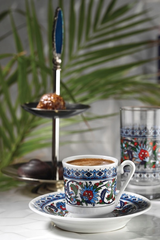 Image of Elegancja w porcelana Zestaw 12.el Filiżanek do Tureckiej Kawy