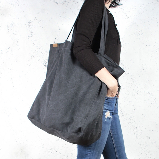 Image of Pakamera Big Lazy bag torba czarna na zamek / vegan / eco