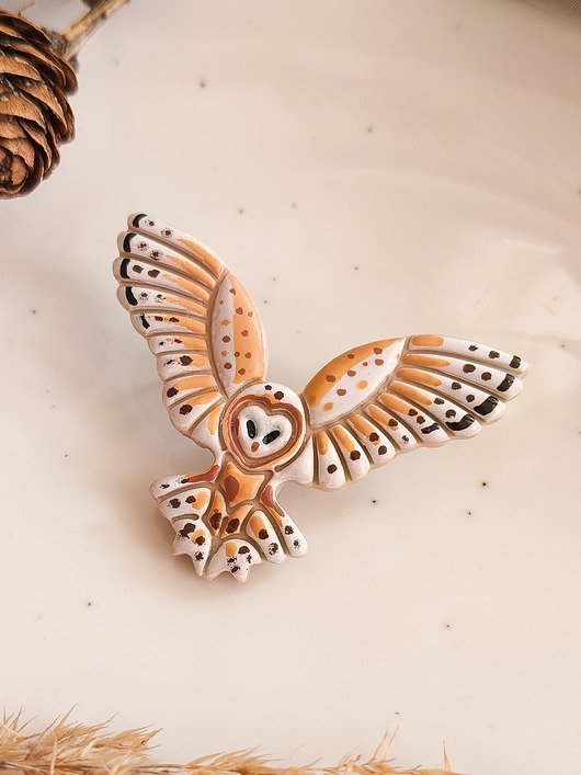 Image of Pakamera Pin sowa, płomykówka, prezent dla ornitologa, broszka z sową, sowa, boho