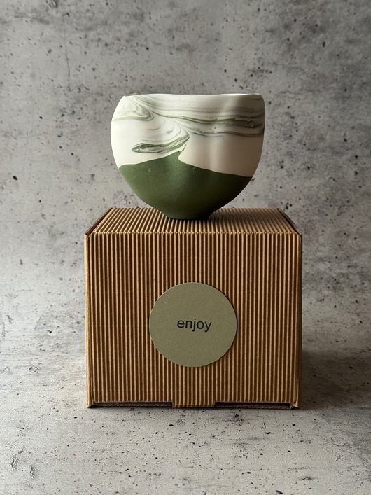 Image of Pakamera Czarka biało zielona Matcha