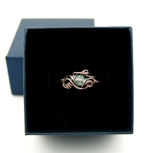 Image of Pakamera Błękitny topaz regulowany pierścionek z miedzi