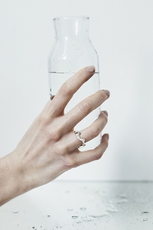 Image of Pakamera Pierścionek WAVES thick / silver ring