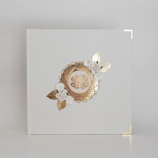 Image of Pakamera Album z okazji Pierwszej Komunii Świętej