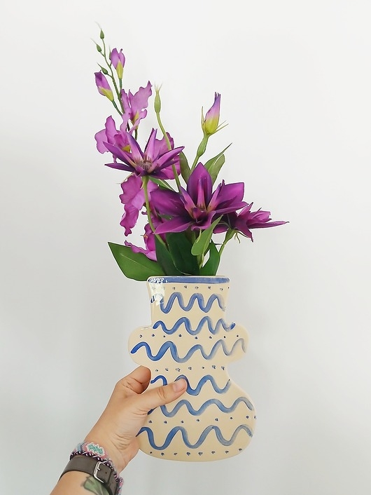 Image of Pakamera Wazon ceramiczny wiszący w niebieskie falki