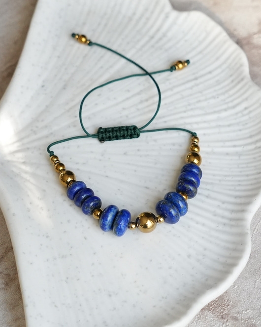 Image of Pakamera Bransoletka z lapisem lazuli na sznureczku II