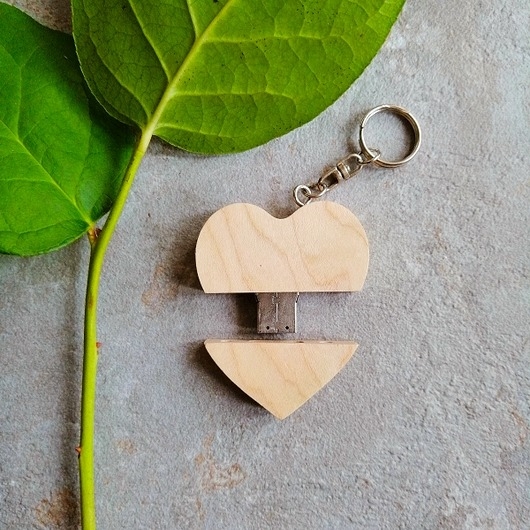 Image of Pendrive SteamMEMORY of Wood - HEART GRAWER