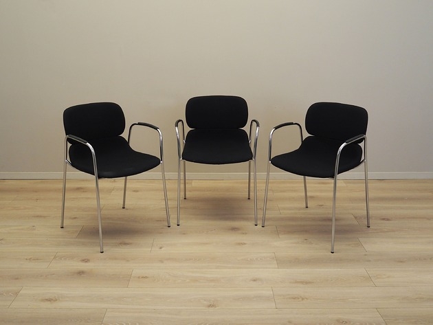 Image of Pakamera Komplet trzech krzeseł, włoski design, lata 70, produkcja: Włochy