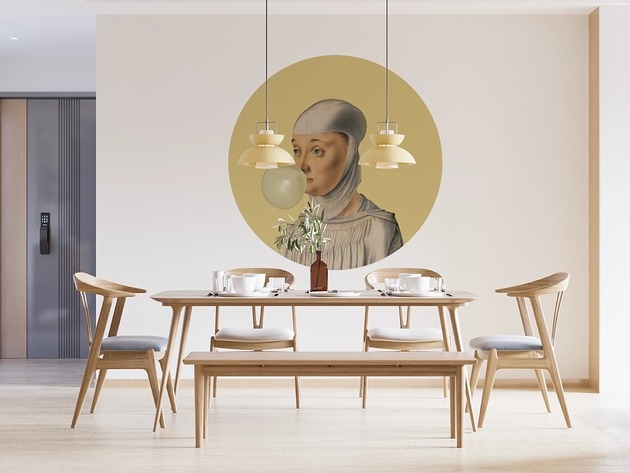 Image of Pakamera Mural DOTS Kobieta z Gumą Balonową CYTRYNOWY- okrągła dekoracja ścienna