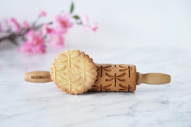Image of Pakamera DRAGONFLY - mini grawerowany wałek do ciasta