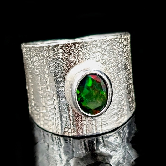 Image of Pakamera Pierścionek Czarny opal