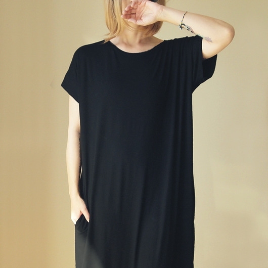 Image of Pakamera Sukienka tshirt oversize Czarna