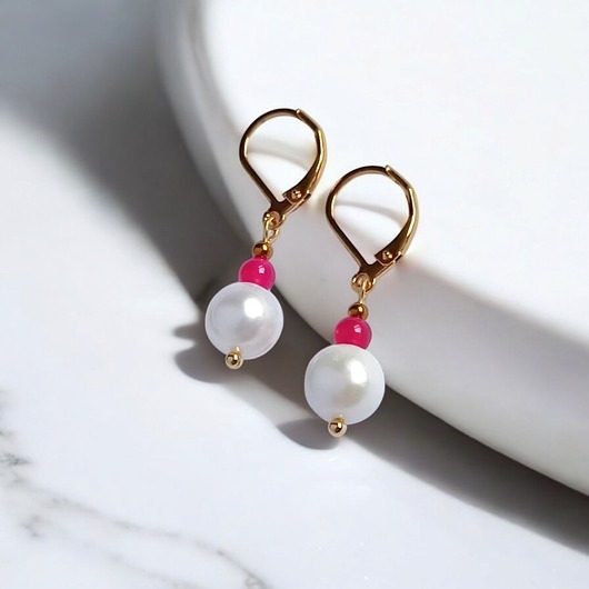 Image of Pakamera Kolczyki FUCHSIA &amp; PEARL collection: perła i agat : krótkie