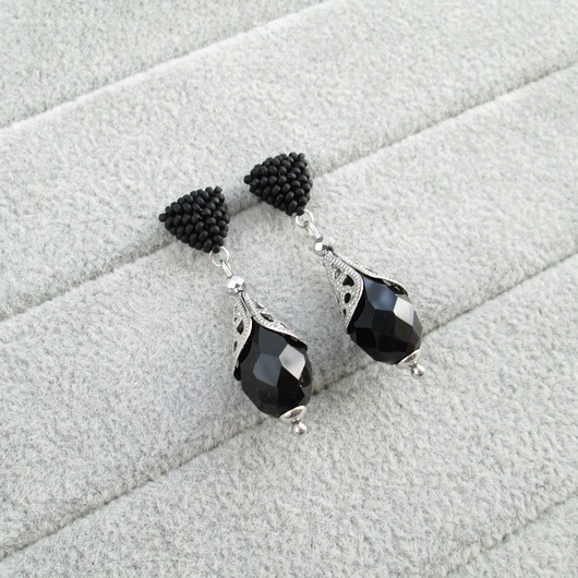 Image of Pakamera Kolczyki Drops black