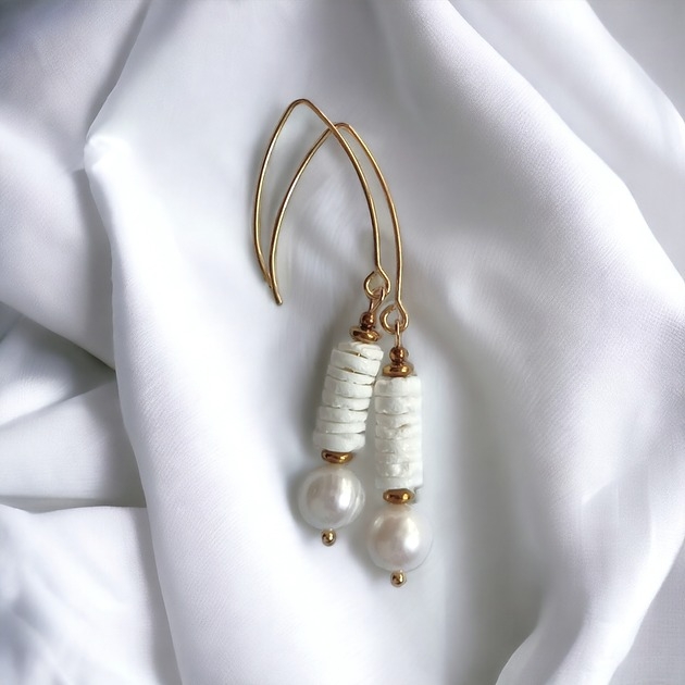 Image of Pakamera LIMITOWANE kolczyki: kolekcja summer white : PERŁY &amp; MUSZLA II