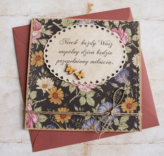 Image of Pakamera Kartka z życzeniami : dark floral