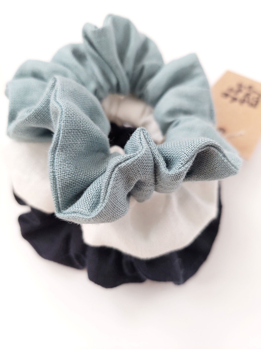 Image of Pakamera 100% len, zestaw 3 scrunchie