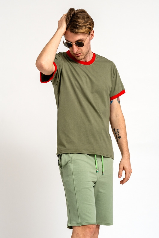 Image of T-shirt męski gładki z czerwonym ściągaczem BENJAMIN zielony
