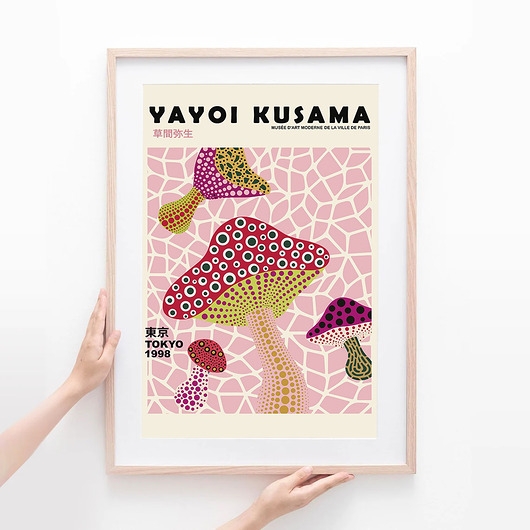 Image of Pakamera Plakat Różowe grzyby Kusama