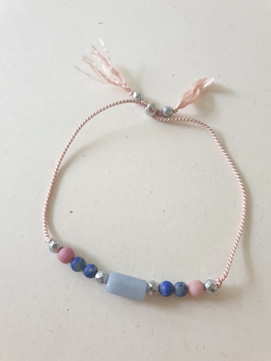 Image of Pakamera Bransoletka JEDWAB walec angelit, lapis lazuli, rodonit, hematyt