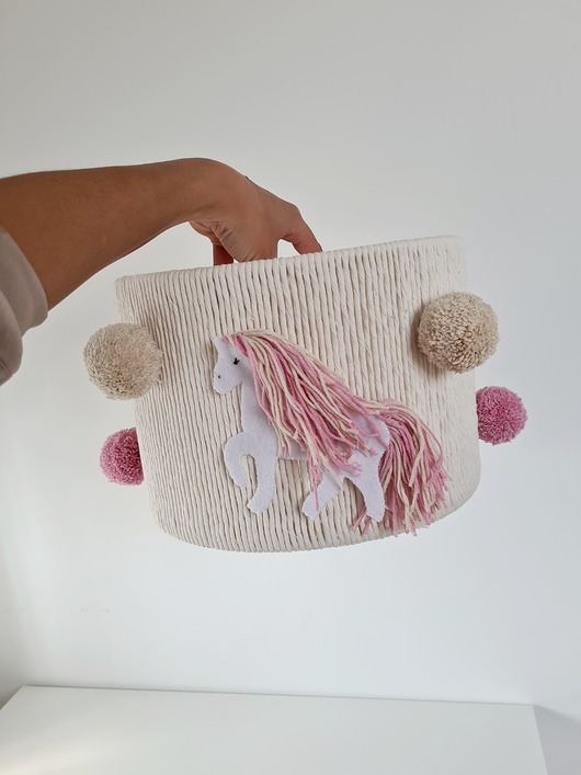 Image of Pakamera Lampa sufitowa dla dziewczynki Filcowe koniki