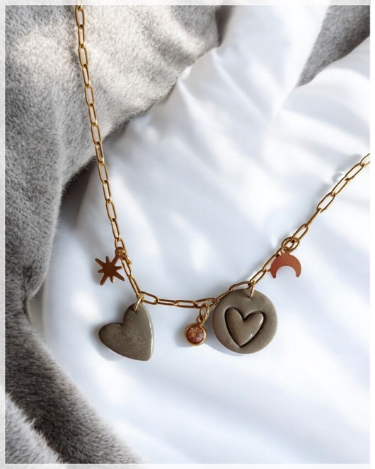 Image of Pakamera Choker HEARTS