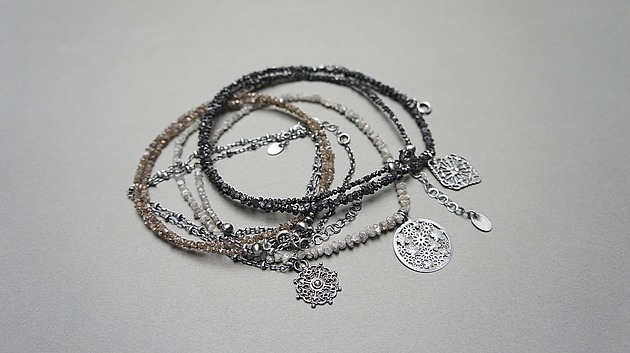 Image of Pakamera Diamonds / l. grey/ - naszyjnik