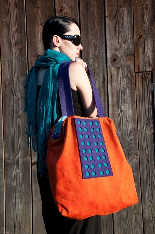 Image of Pakamera Torba hobo XXL - pomarańcz, fiolet, szmaragd