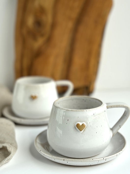 Image of Pakamera Filiżanka ceramiczna ok. 250 ml - Biała z sercem