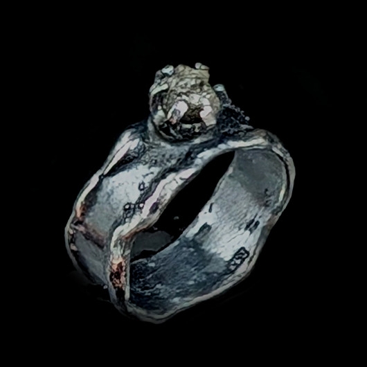Image of Pakamera Diament w szerokiej obrączce