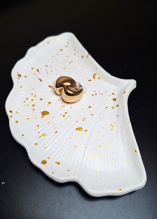 Image of Pakamera Podstawka na biżuterię Pieguski I Gold