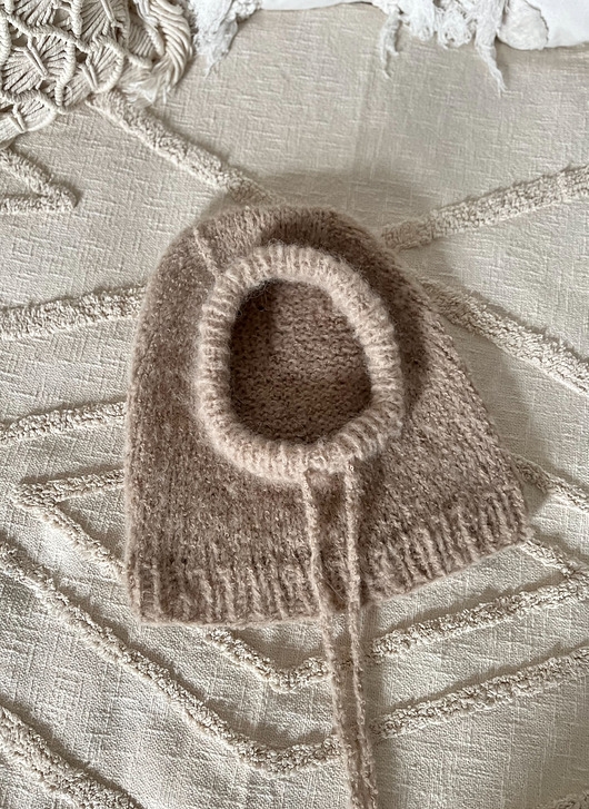 Image of Beżowa balaclava boucle