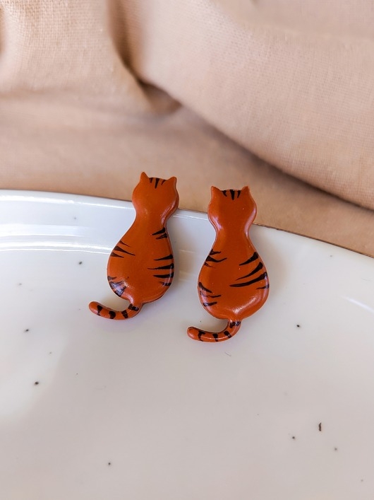 Image of Kolczyki kotki koty stal chirurgiczna i glina polimerowa, ręcznie wykonane