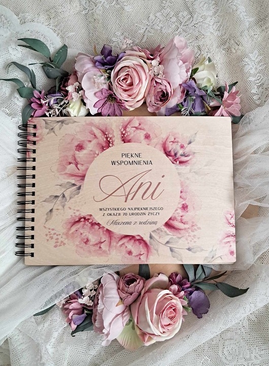 Image of Pakamera ALBUM PIWONIE personalizowany album na zdjecia, prezent dzień kobiet