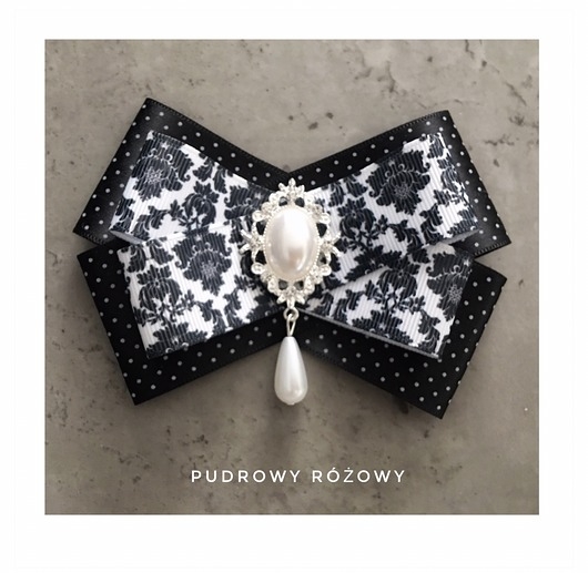 Image of Pakamera Brosza glamour z perłą