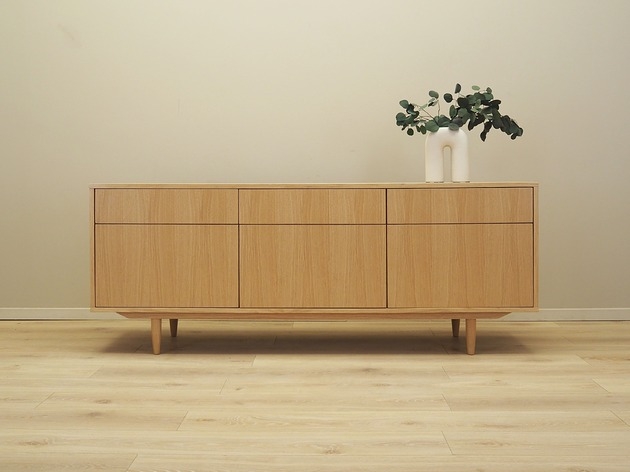 Image of Pakamera Komoda dębowa, skandynawski design