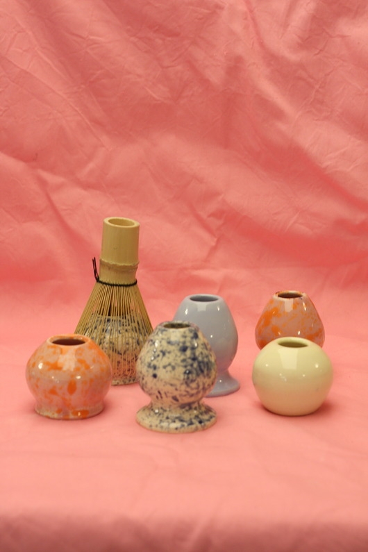 Image of Pakamera Podstawka ceramiczna pod chasen. Podstawka matcha