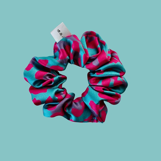 Image of Pakamera Gumka jedwabna, scrunchie, frotka turkusowa panterka MIDI