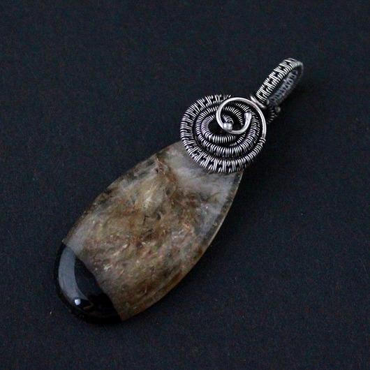 Image of Pakamera Cylia - wisiorek z agatem i oksydowanym srebrem, wire wrapping