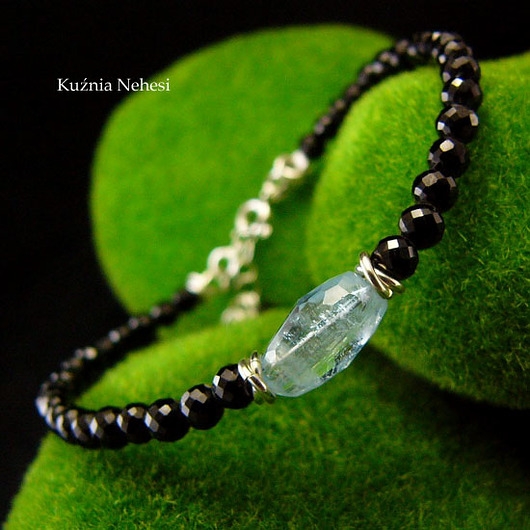 Image of Pakamera Bransoleta Amulet Aqua - Akwamaryn Spinel Srebro