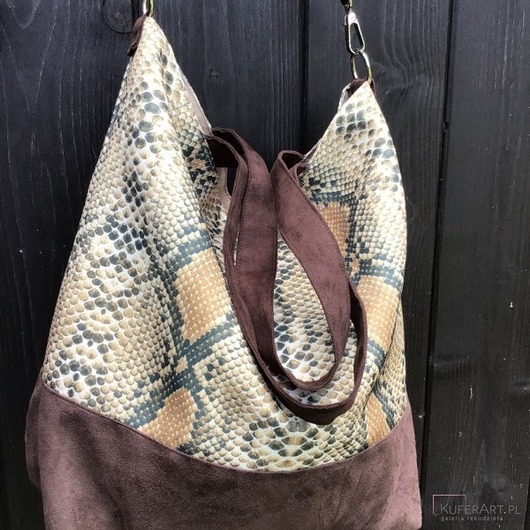 Image of Pakamera Torba hobo XXL - print wąż