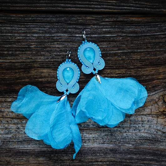Image of Pakamera Koktajlowe kolczyki soutache- błękitne