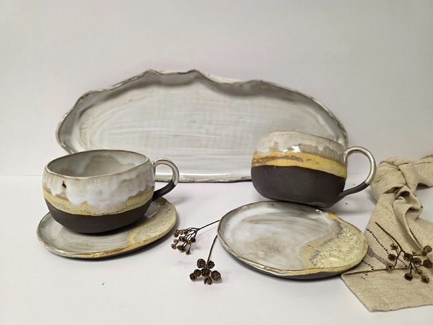 Image of Pakamera Unikatowy zestaw ceramiczny dla dwojga DOTYK ZIEMI 2xkubek + spodek +patera