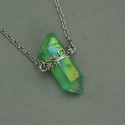 Image of Naszyjnik Talizman zielony kryształ górski wire wrapping