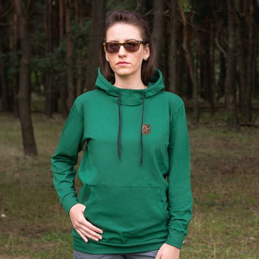 Image of Pakamera Cienka bluza z kapturem z naszywką SZWENDAM SIĘ unisex zielona