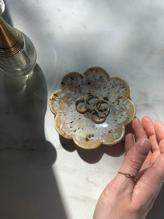 Image of Pakamera Ceramiczna Miseczka Kwiat na Drobiazgi Biżuterię Stracciatella
