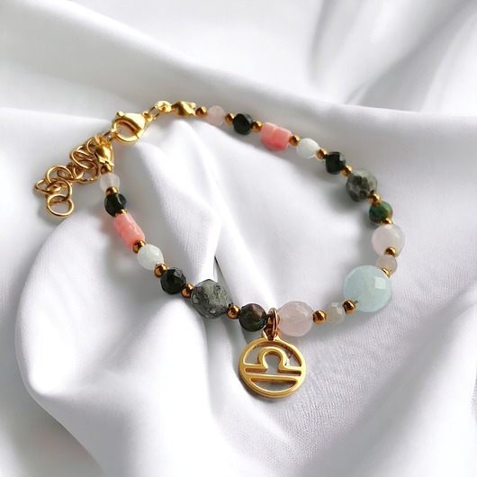 Image of Pakamera WAGA - zodiac collection - PREMIUM