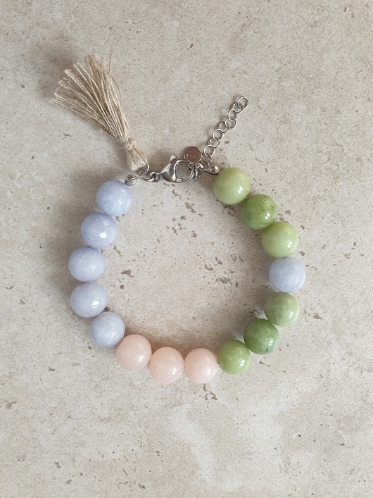 Image of Pakamera Bransoletka SPRING jadeit, zieleń, lila, róż, duże kulki