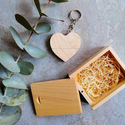 Image of Pakamera Pendrive SteamMEMORY of Wood heart