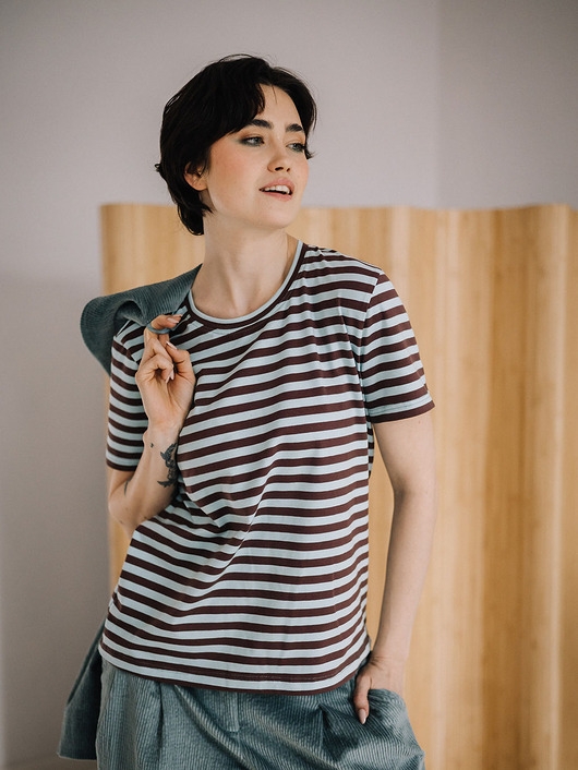 Image of Pakamera T-shirt FLOW - miętowo-czekoladowe paski