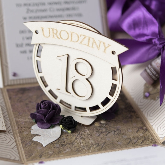 Image of Pakamera 18 urodziny, exploding box, kartka 3d osiemnastka